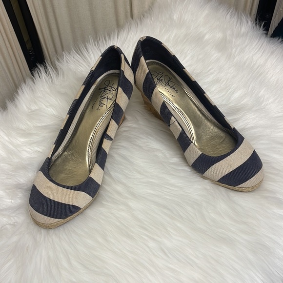 EUC- LIFE STRIDE SOFT SYSTEM STRIPED CORK WEDGES SIZE 7 - Picture 2 of 9